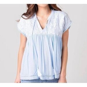 J. Marie Women's Size Large "The Dani" Boho Light Blue White Lace Tunic Blouse